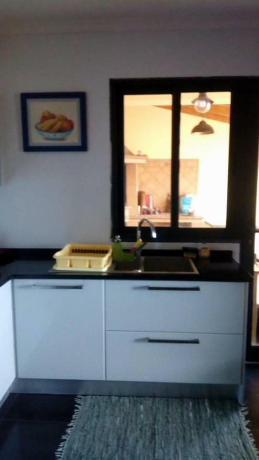 דירות ריביירה בראבה Sea View House מראה חיצוני תמונה
